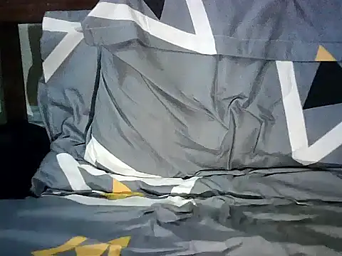 Ntokozo290 online show from 10-18-25, 04:09