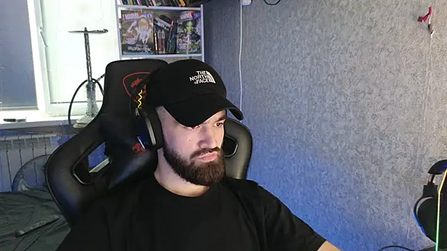 Nik Namee online show from 11-21-25, 11:42