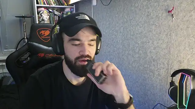 Nik Namee online show from 11-28-25, 05:29