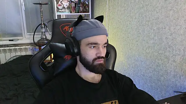 Nik Namee online show from 10-28-25, 08:30