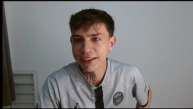 hot teo  online show from 11-26-25, 11:21