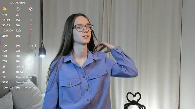 Snapshot of AiFusch chatting on 11-26-25, 08:36 AiFusch online show from 11-26-25, 08:36