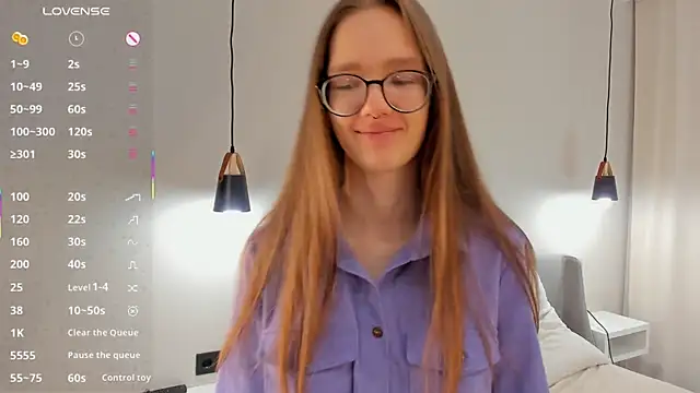 Snapshot of AiFusch chatting on 10-30-25, 08:45 AiFusch online show from 10-30-25, 08:45