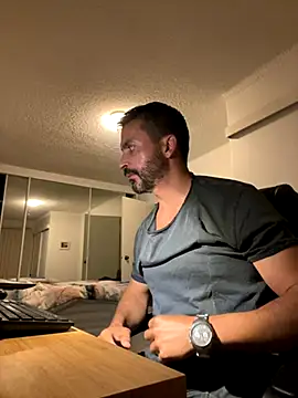 Snapshot of DrDreAu chatting on 11-21-25, 01:54 DrDreAu online show from 11-21-25, 01:54