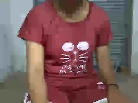 Snapshot of reshu_69 chatting on 10-09-25, 06:03 reshu 69 online show from 10-09-25, 06:03