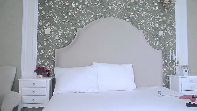 TesaQuinn online show from 02-04-26, 07:09