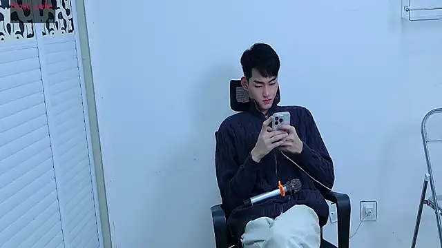 sexyboy-lele online show from 10-23-25, 06:56