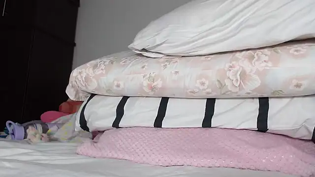 Snapshot of alejagrey07 chatting on 03-07-26, 02:11 alejagrey07 online show from 03-07-26, 02:11