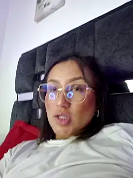 SussySunny  online show from 10-25-25, 11:05