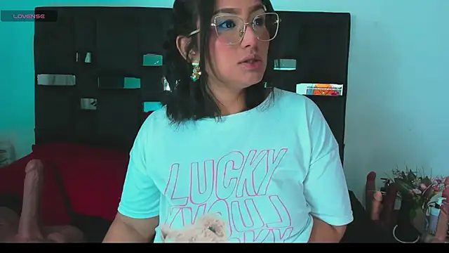 Snapshot of SussySunny_ chatting on 05-07-26, 03:22 SussySunny online show from 05-07-26, 03:22
