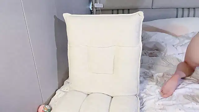 xiaoguaiss online show from 05-30-26, 09:15