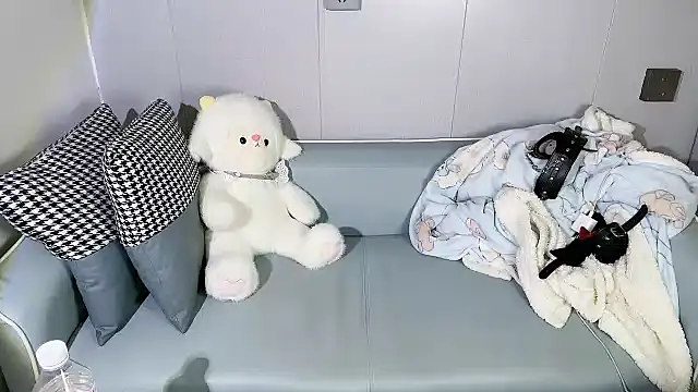 xiaoguaiss online show from 03-10-26, 03:16