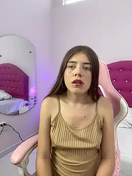 Juana miel online show from 04-04-26, 07:42