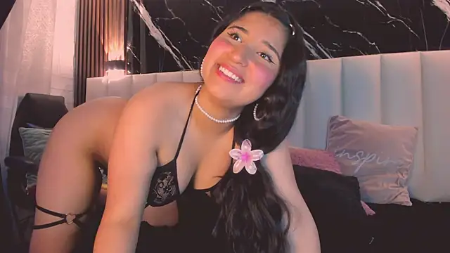 Lizz39 online show from 01-14-26, 05:38