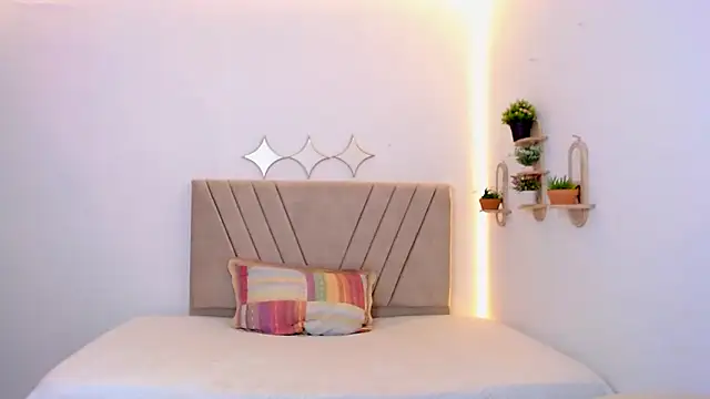 zara cute online show from 05-01-26, 12:21