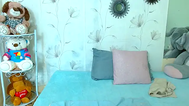 zara cute online show from 11-10-25, 12:10