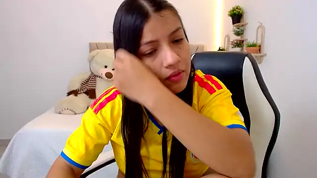 zara cute online show from 07-07-26, 12:09