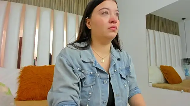 Snapshot of AmbarGills chatting on 01-17-26, 12:53 AmbarGills online show from 01-17-26, 12:53