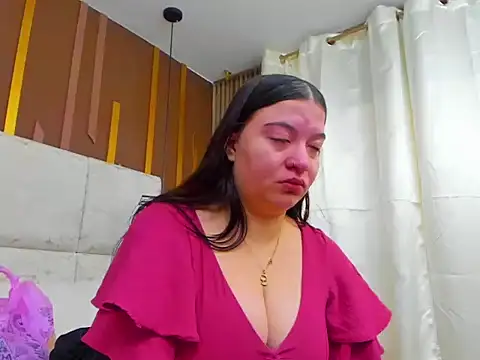 Snapshot of AmbarGills chatting on 02-26-26, 12:49 AmbarGills online show from 02-26-26, 12:49