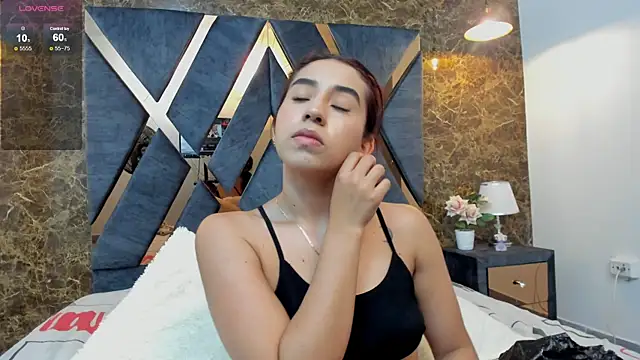 Vittoria Conti  online show from 11-25-25, 05:24