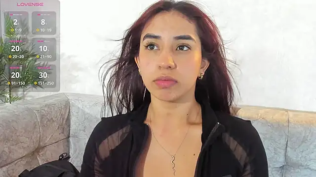 Snapshot of Vittoria_Conti_ chatting on 05-19-26, 05:31 Vittoria Conti online show from 05-19-26, 05:31