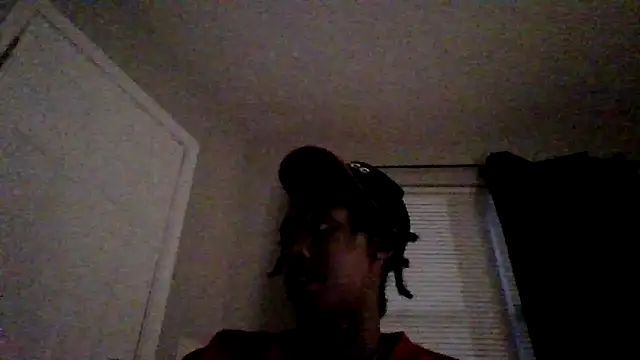 Snapshot of dezzidavill chatting on 06-10-26, 01:40 dezzidavill online show from 06-10-26, 01:40