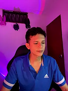 tylernova online show from 10-29-25, 03:16