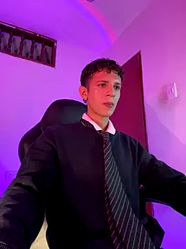 tylernova online show from 11-06-25, 04:05