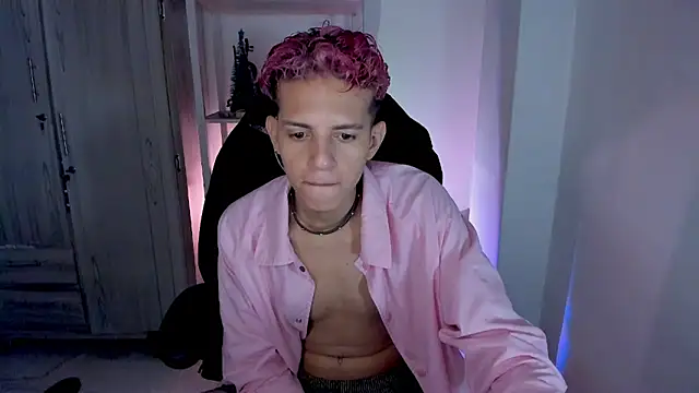 tylernova online show from 12-20-25, 03:42