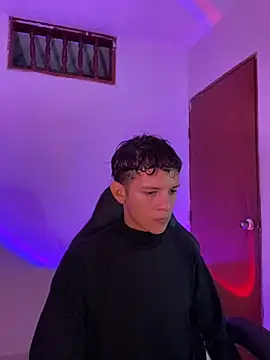 tylernova online show from 11-07-25, 03:44