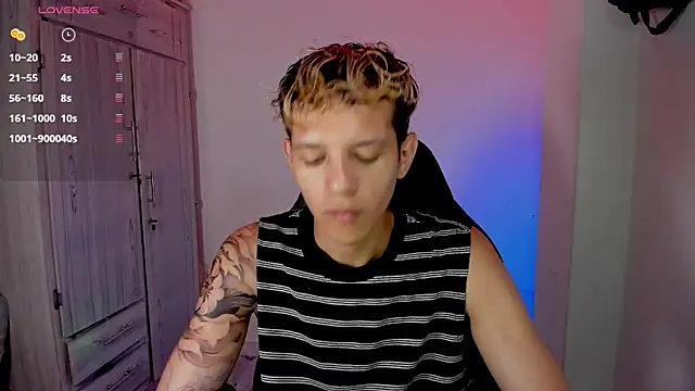 tylernova online show from 03-26-26, 04:22