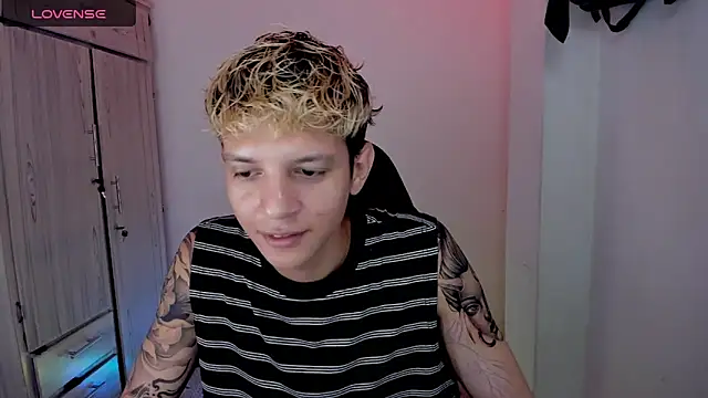 tylernova online show from 04-02-26, 03:02