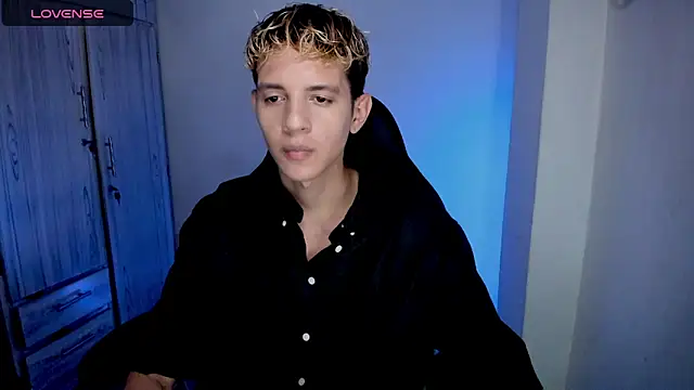 tylernova online show from 03-24-26, 03:17