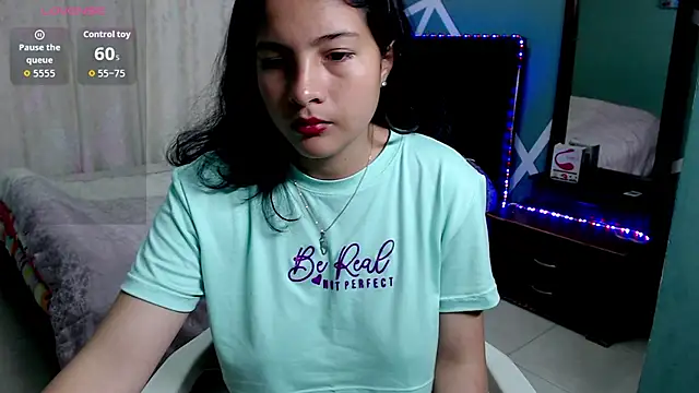 Snapshot of SofiLust chatting on 10-10-25, 11:55 SofiLust online show from 10-10-25, 11:55