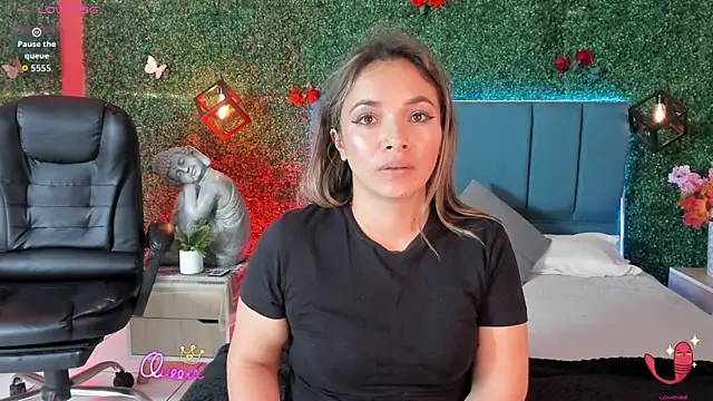 Kiaraa88 online show from 06-09-26, 08:21