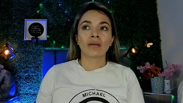 Kiaraa88 online show from 05-16-26, 08:30