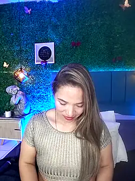 Kiaraa88 online show from 05-27-26, 01:57