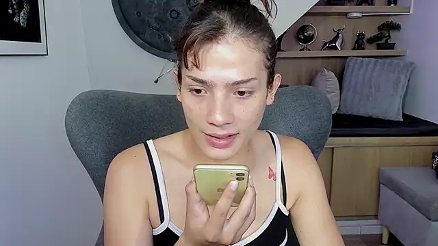 KassMonroe online show from 06-17-26, 01:21