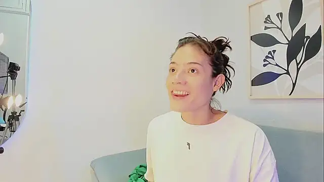 KassMonroe online show from 06-18-26, 08:03