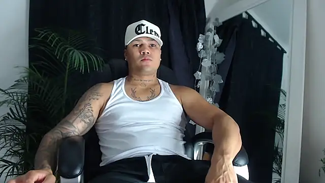 Boyhot 00 online show from 03-03-26, 03:46