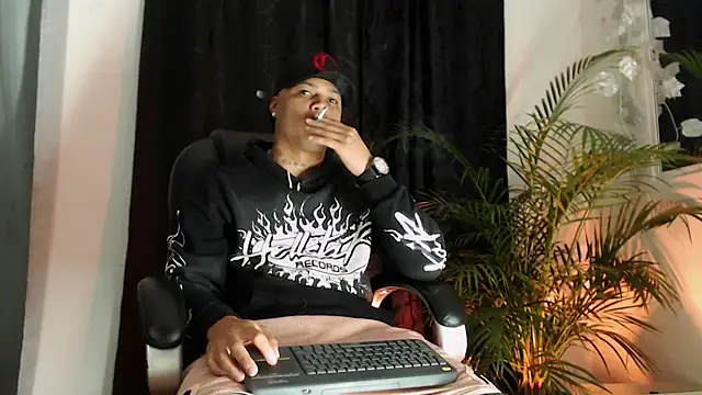 Boyhot 00 online show from 02-09-26, 01:36