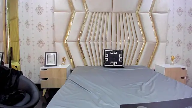 Barbbara sweett online show from 12-18-25, 07:29