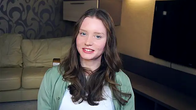 SunRinglein online show from 10-15-25, 04:15