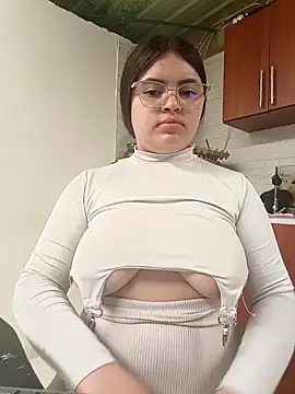 sofia athome online show from 11-22-25, 06:29