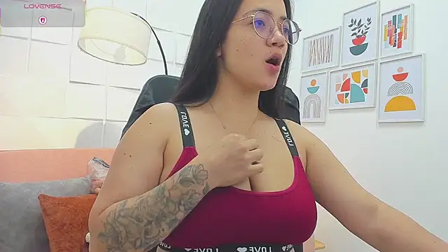 Sasha Grace online show from 03-25-26, 01:10