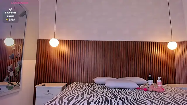 Foxy Kylie online show from 02-17-26, 08:06