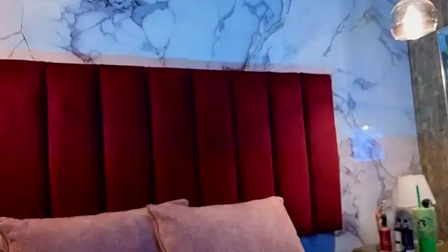 CHIARAJJONES online show from 04-09-26, 12:33