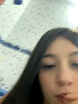   Lorelain   online show from 10-17-25, 04:05