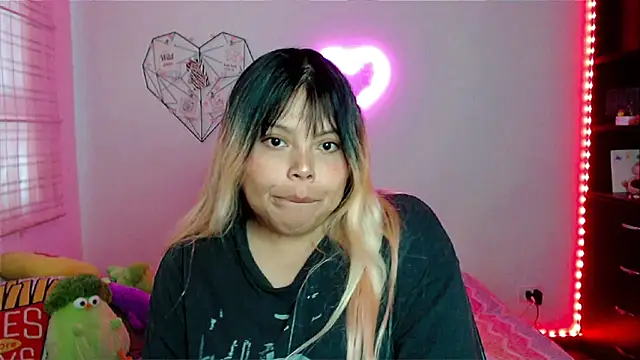 EllieMoonX online show from 02-19-26, 10:51