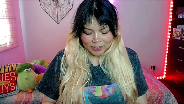 EllieMoonX online show from 03-18-26, 08:53